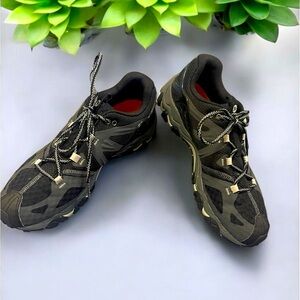 Merrell Black Sneakers with Quick-Lace System and Rugged Soles